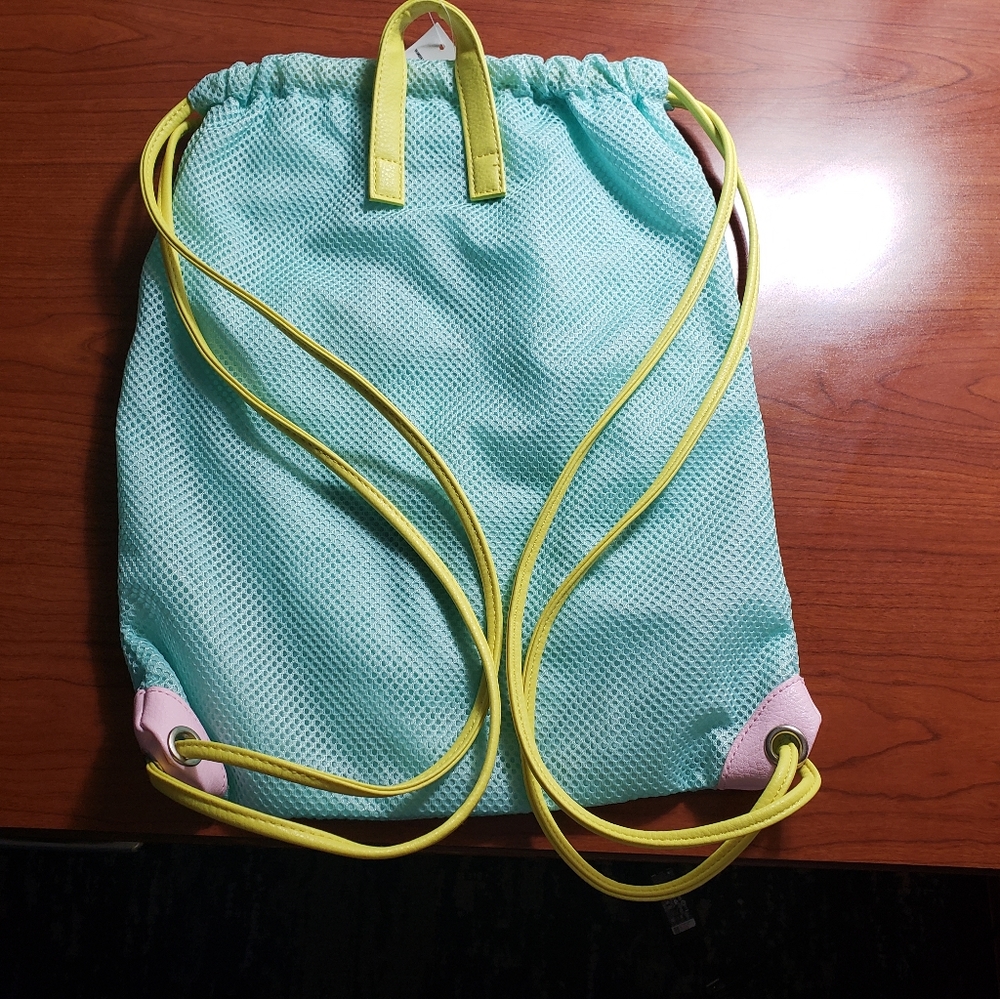 Drawstring backpack - Picture 2 of 3